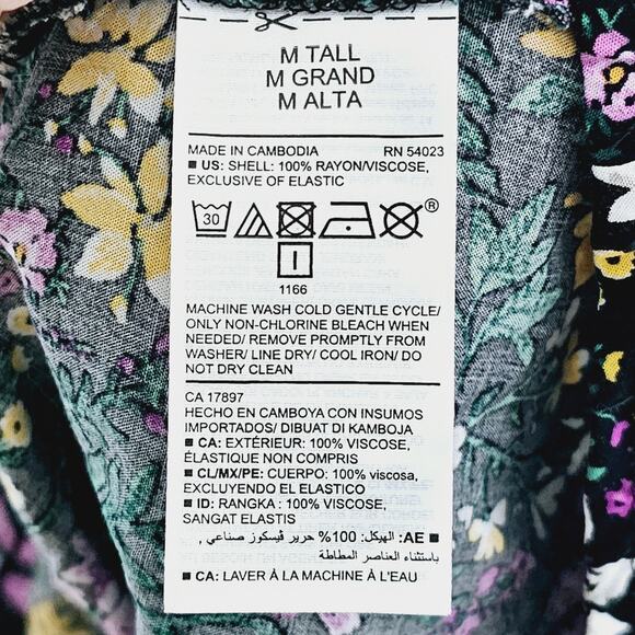 Old Navy Floral Knee Length Dress Size M Tall Tie Neck Flutter Sleeve Cottage - Picture 5 of 7